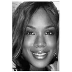 Meet your Posher, Adrienne